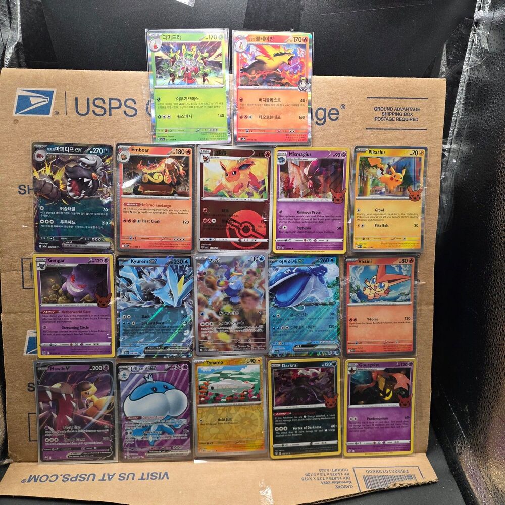 17 Pokémon Card Mixed Lot